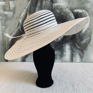 Fancy Derby Wide Brim Sun Hat ☀️